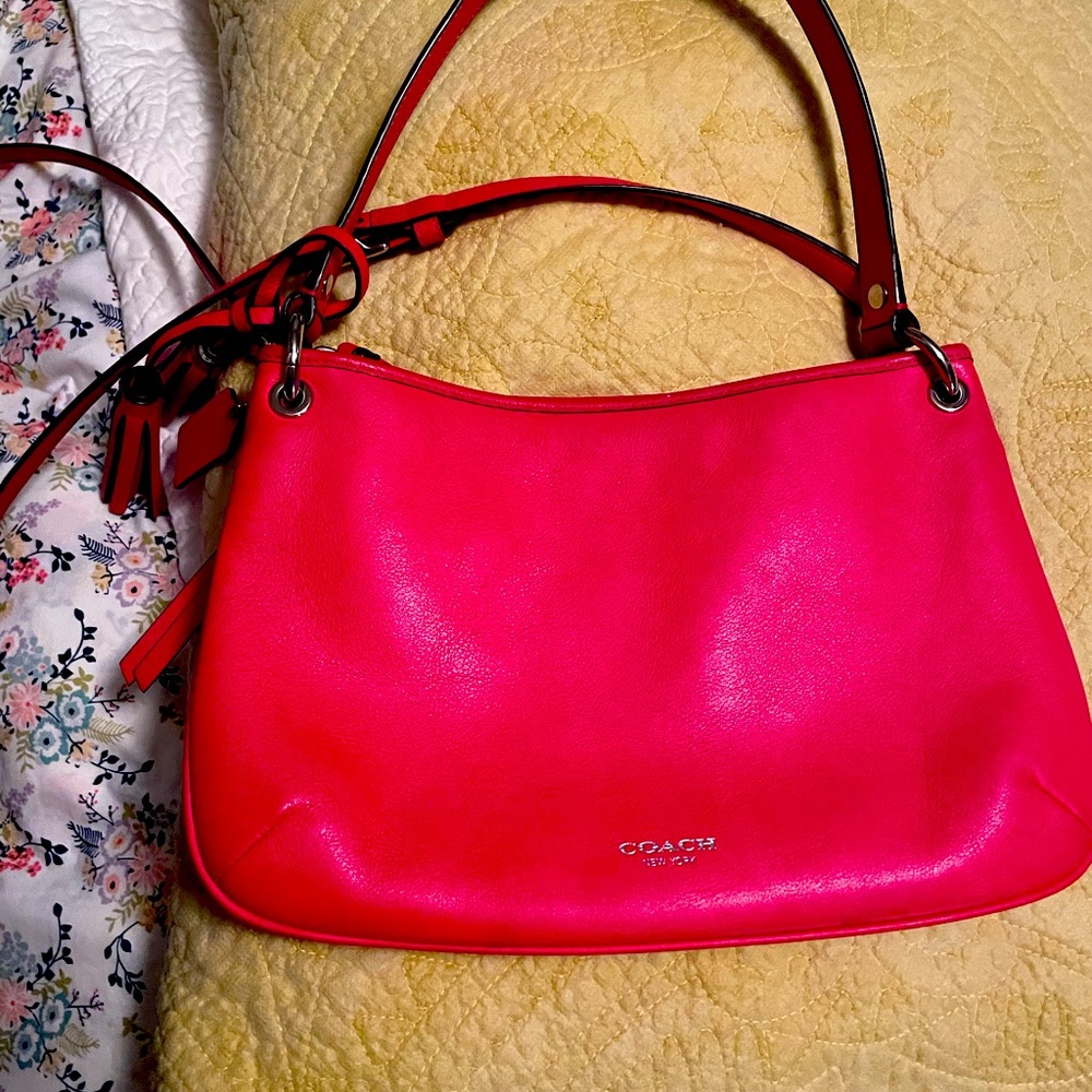 Authentic Coach Purse.🛍